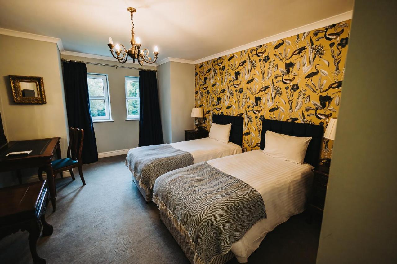 Brook Hall Hotel Childer Thornton Экстерьер фото