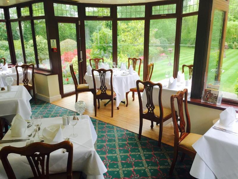 Brook Hall Hotel Childer Thornton Экстерьер фото